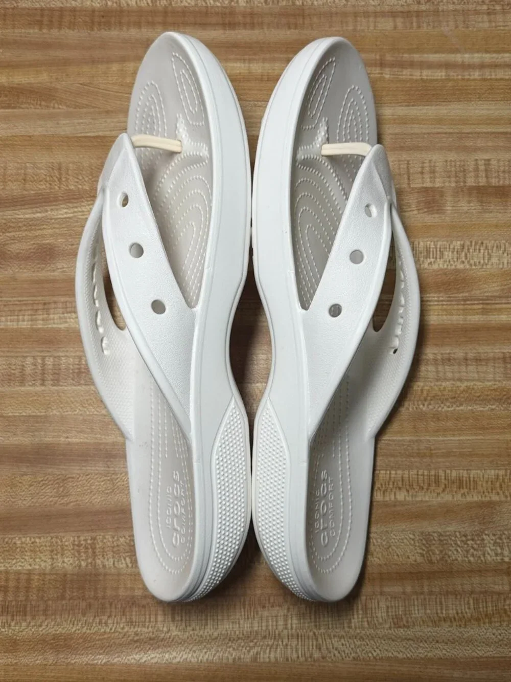 CROCS men size